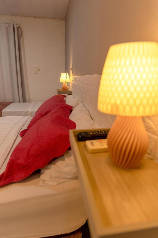 Noronha Economy Suites - Hospedagem Com Melhor Localizacao E Custo Beneficio Da Ilha Fernando de Noronha Ngoại thất bức ảnh